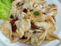 -崴海渔村(虹梅路店)