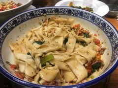 -秦唐一号西安菜馆(钟楼店)