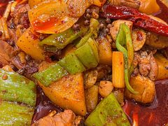 -牛一嘴·兰州牛肉面·大盘鸡(财富中心店)