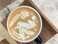 -Roast8ry Coffee Lab