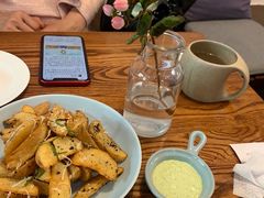 女神的黑松露薯角-AFS Cafe & Canteen(闽江二路店)