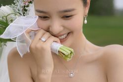 点击看大图 -挪娅婚纱摄影皇家会所
