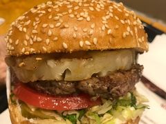 -The Habit Burger Grill 哈比特汉堡(爱琴海店)