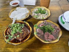 -小杨翘脚牛肉