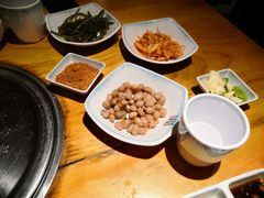 -唯成•韩国炭火烤肉 유성고기