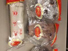 -上海虹口糕团(福州路店)