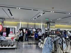 -ZARA(凯德乐峰广场店)