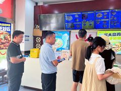 -牛一嘴·兰州牛肉面·大盘鸡(财富中心店)