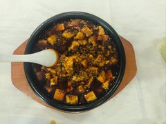 -鑫巴蜀小镇 · 水煮鱼专研店(玉桥店)