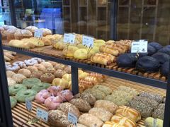 -焙丽拾光(麦凯乐直营店)