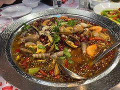 发财甜麻海鲜锅-金多鱼大排档·烤鱼·烧烤·宵夜(江南水都店)