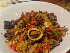 白辣椒炒腊味-湘辣欢·湖南家常小馆