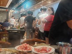 -遇上西雅图多融合海鲜自助餐厅(中房金谊广场店)