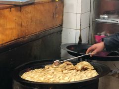 -黄阿姨锅贴大王(万航渡路店)