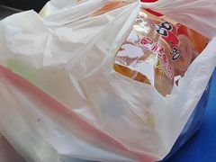 -中百仓储超市有限公司(越秀星汇维港店)