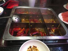 -渝利重庆火锅