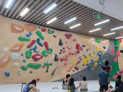 -ROCKPLUS攀岩馆(环宇城店)