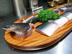 滋补炭烤鳗鱼-本炙炭烤·蒲烧活鳗料理店(金沙洲店)