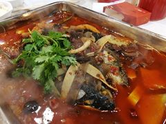 -渝君重庆火锅(嘉宾路店)