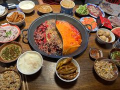 -萍姐火锅·公路夜市(武汉首店)