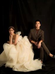 -雪中彩影婚纱摄影·微光艺术中心