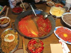 -萍姐火锅·公路夜市(武汉首店)