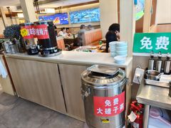 -锅老头铁锅炖•大锅蒸汽海鲜(韩乐坊店)