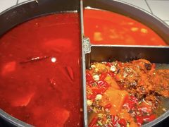 -热火朝天鲜切牛肉火锅(南强街巷店)