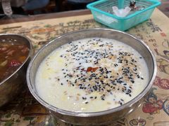 -白翔甜食店