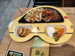 -豪客来牛排(汕头东厦100店)