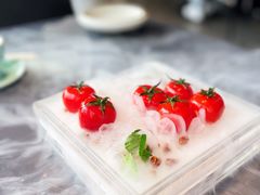 番茄脆菇沙拉-小大董·烤鸭(观景餐厅·南京西路店)