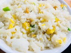蛋炒饭-学街秀兰麻辣烫