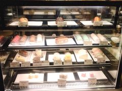 -麦当劳(南京路2店)