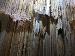 -巴马水晶宫