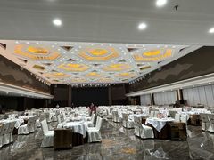 -东豪园林海鲜酒家(南港路辅路店)