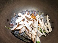 -咕嘟草帽鱼·牛奶一样的鲜鱼汤(包河万达广场创始店)