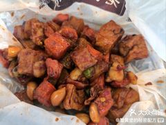 -老六素货(王顶堤店)