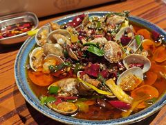 -蚝堡海鲜·威海菜·海肠捞饭·烧烤·亚洲吃蚝公司(幸福门店)