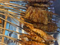 -喝丢一只鞋海鲜烧烤·海肠捞饭(市场店)