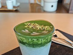 -luutosa  cafe & tea 鹿兔山