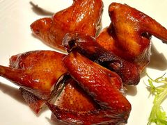 古法烧乳鸽-惠食佳(滨江大公馆店)