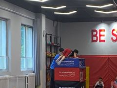 -悦动体能篮球羽毛球网球(三里河店)