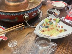-毛辣果·贵州红酸汤牛肉火锅(西单店)