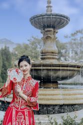 -莫小姐婚纱