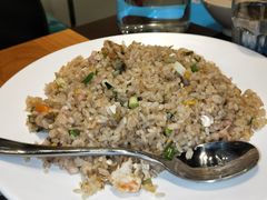 -臻鲜燕海鲜融合餐厅(金陵style店)