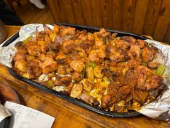 -老东镇啤酒屋海鲜加工·蒸汽海鲜·海鲜烧烤(台东店)