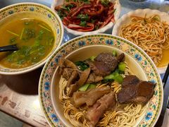 -金杨拉面王小吃面馆·牛三宝面·红烧牛肉粉