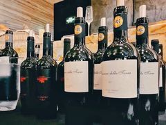 -卡佩罗意大利餐厅及酒吧Al Cappello Trattoria