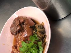 -Kha Mu Charoensang(Silom)