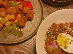 菠萝咕唠肉-来龙里 精致 东南亚餐室(万象城店)
